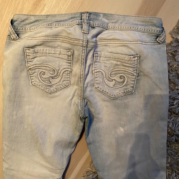 Arden B Low Rise Straight Jeans - Light Wash Sz 4 EUC - Picture 6 of 6